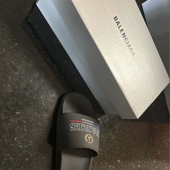 vintage balenciaga slides, worn once, only a couple pairs made